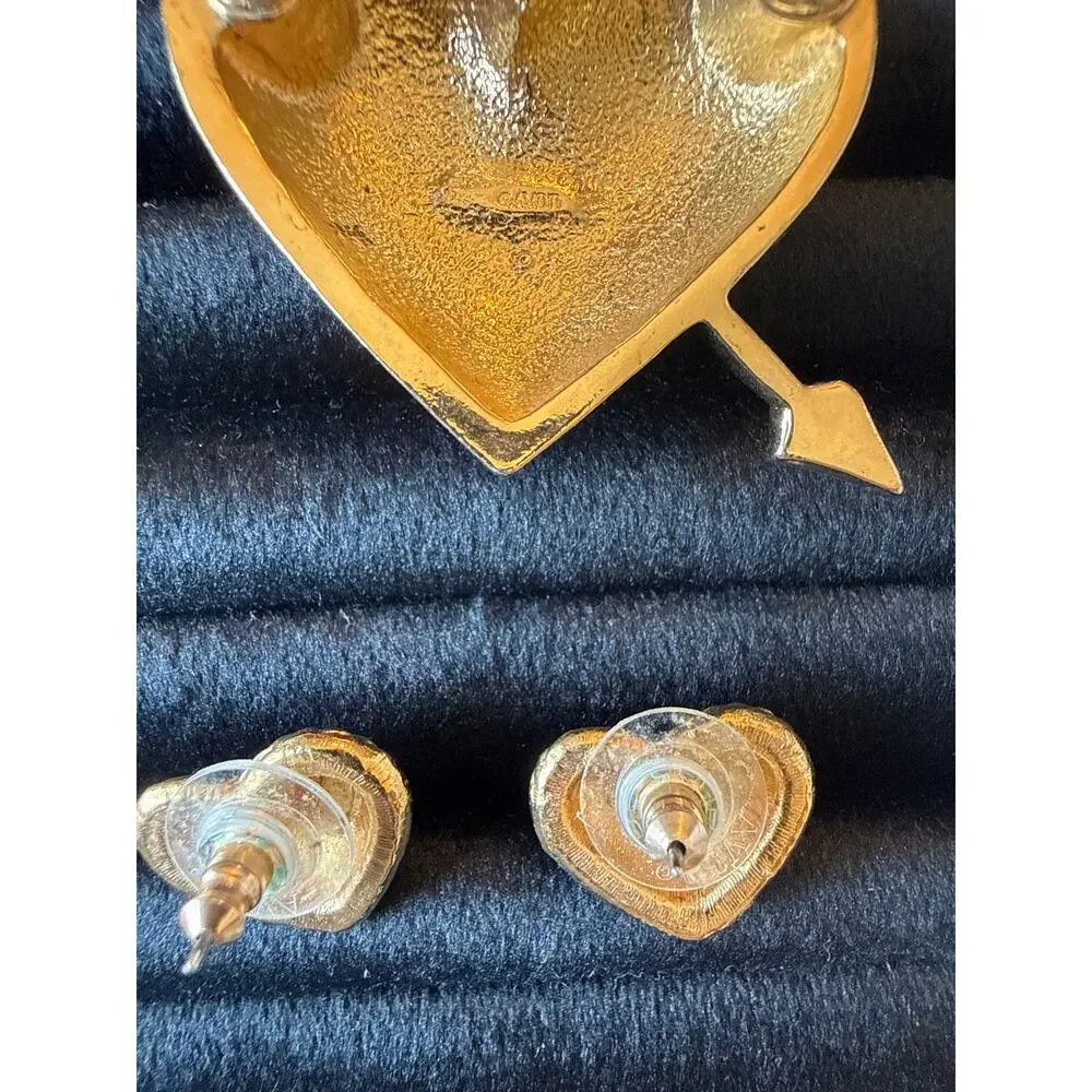 Avon vintage “hearts